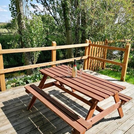 Poplar Lodge Log Caravan Kirkby on Bain Εξωτερικό φωτογραφία